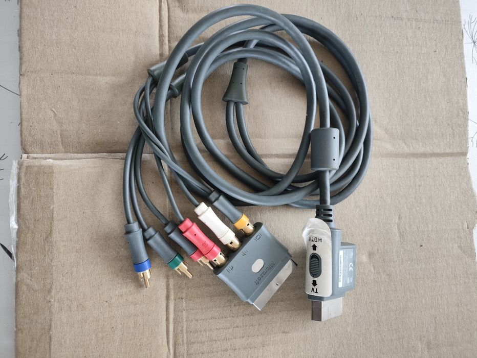 Компонентний HD AV-кабель Microsoft Xbox 360 плюс SCART  оригінал.