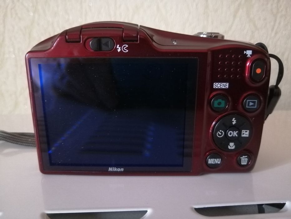 Цифровий фотоапарат Nikon coolpix