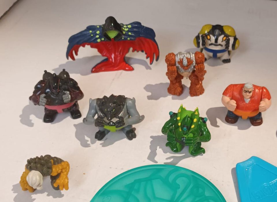 Conjunto de 8 'Gogos Crazy Bones Serie Power'64284917147265120