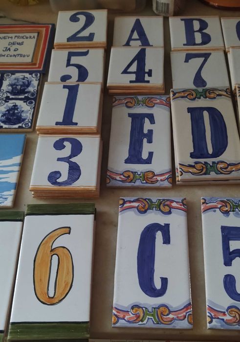 azulejos Vários letras números