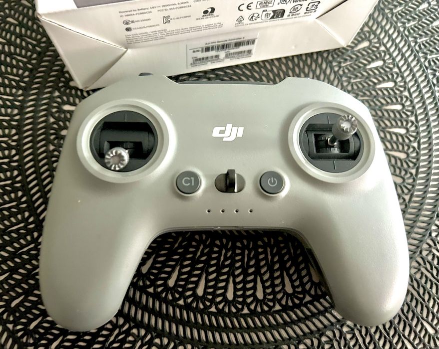 DJI Controller 3