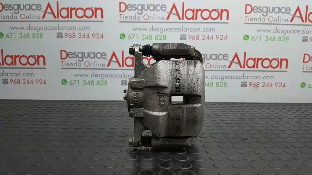 PINÇA TRAVÃO FRONTAL DIREITA NISSAN QASHQAI II TODO TERRENO, FECHADA 2016 -41001...