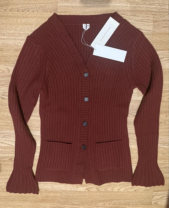 Жіночий кардиган за 100% вовни від ARKET