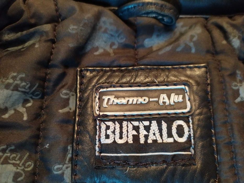 Продам мотокуртку BUFFALO, кожаная, мужская, размер М