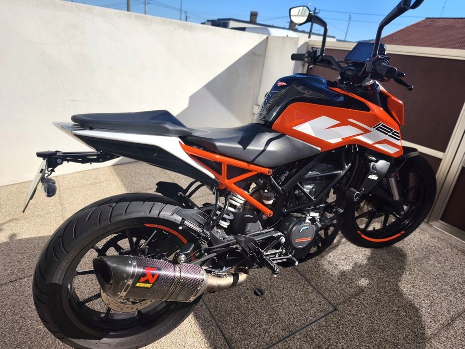 KTM Duke 125 2019 | 24.000 km | Akrapovic | Revisões em dia