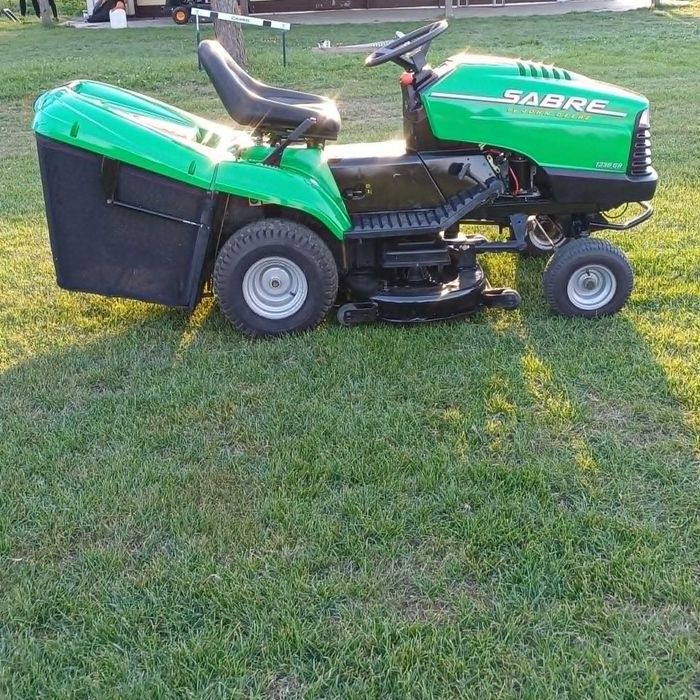 Traktorek kosiarka SABRE John Deere