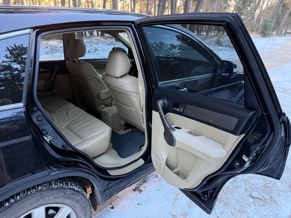 Продам Honda CR-V
