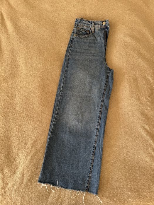 Широкі джинси Stradivarius
