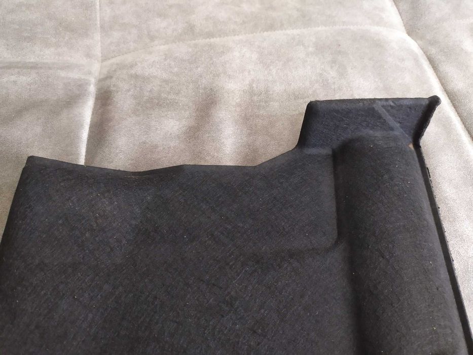 Шумоізоляція жабо Peugeot 3008