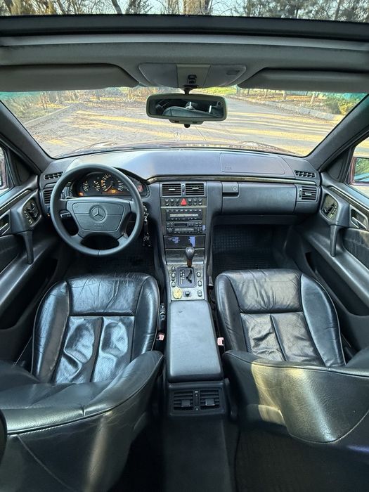 Mercedes Benz 420E avtomat