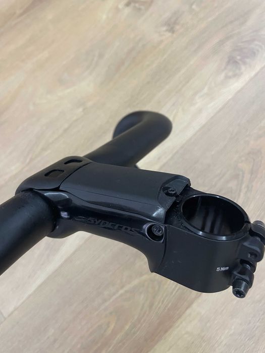 Guiador Syncros Creston 1.0x 440mm com Stem 100mm