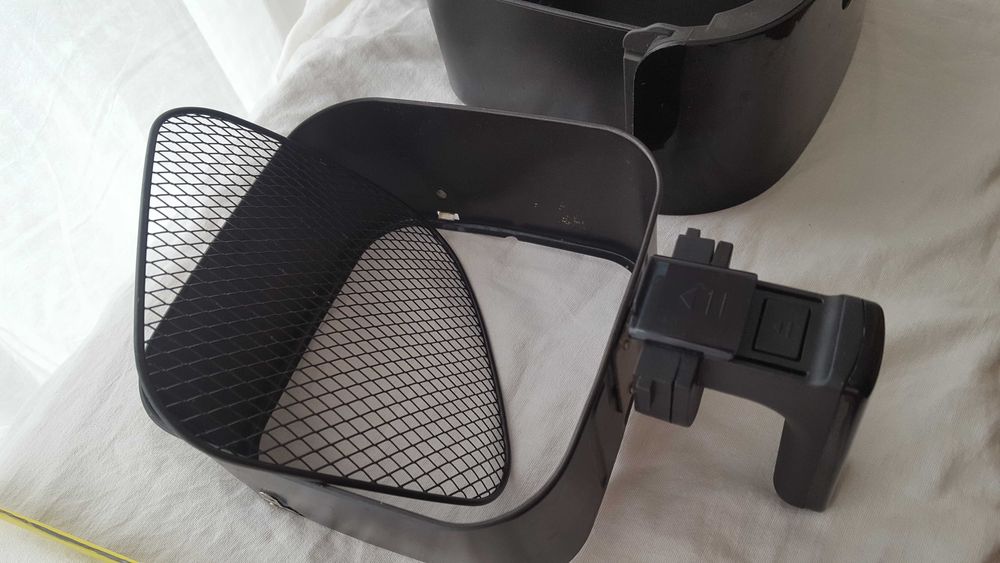 pojemnik szuflada- do frytkownicy beztłuszczowej  SILVERCREST czarna