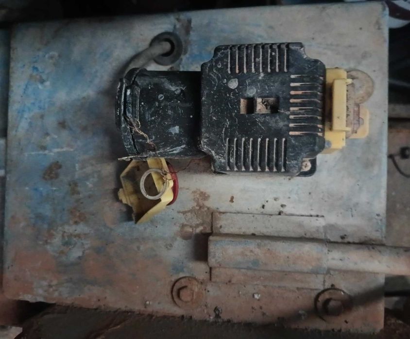 Piła do cięcia kostki i obrzeży.