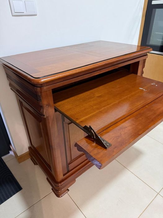 Móvel TV em madeira cerejeira