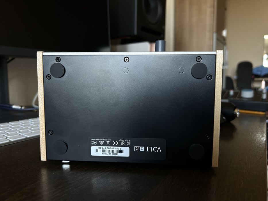 Universal Audio UA-Volt 276 Studio Pack  jak nowy