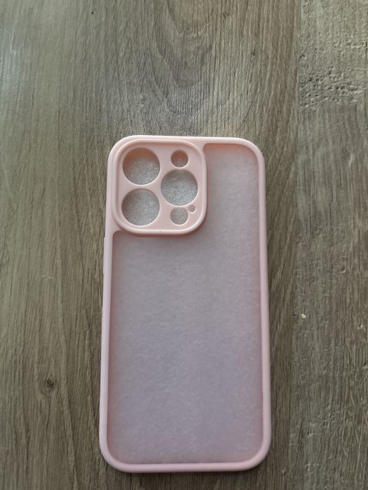 Etui na iphone 14 pro