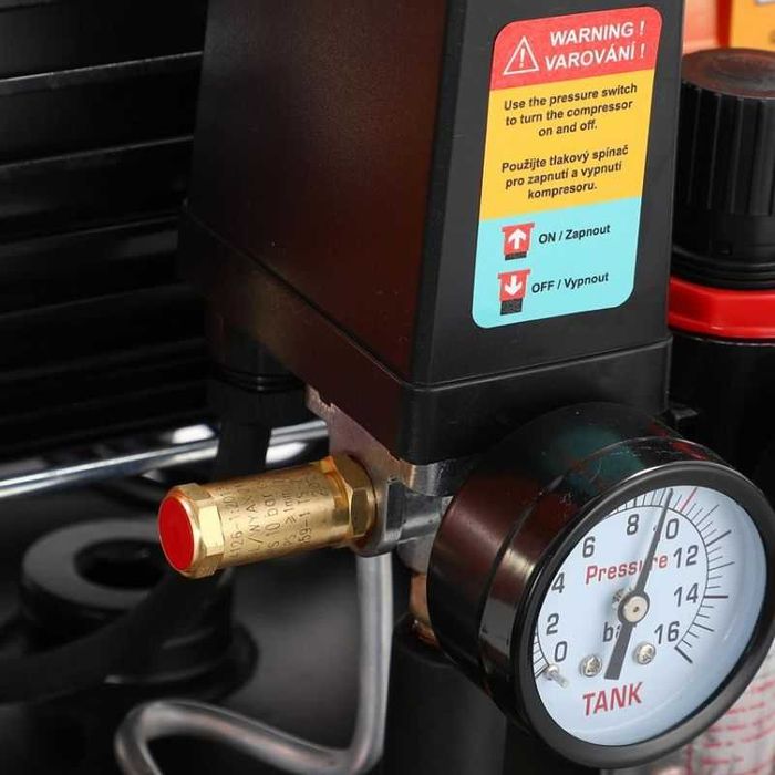 KRAFT&DELE Kompresor Bezolej Pionowy Sprężarka 100l 10bar 3000w KD1389