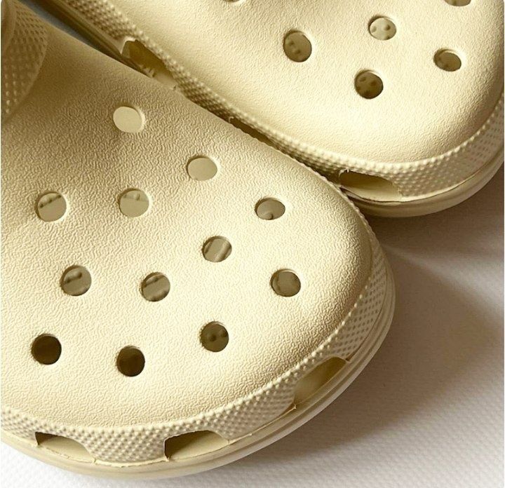 Жіночі шльопанці Crocs classic clog/сабо крокс