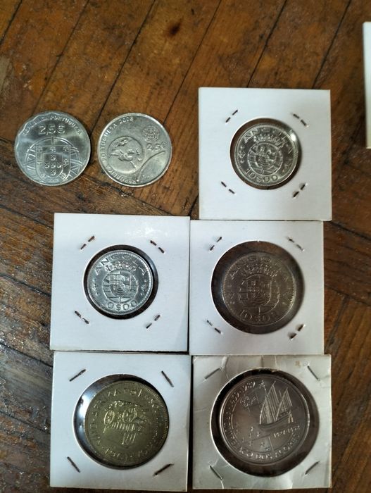 Vendo moedas diversas