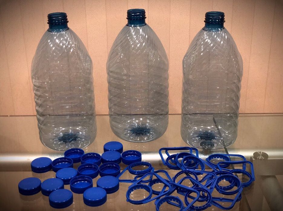 Пластиковая бутылка ( Пет Тара )