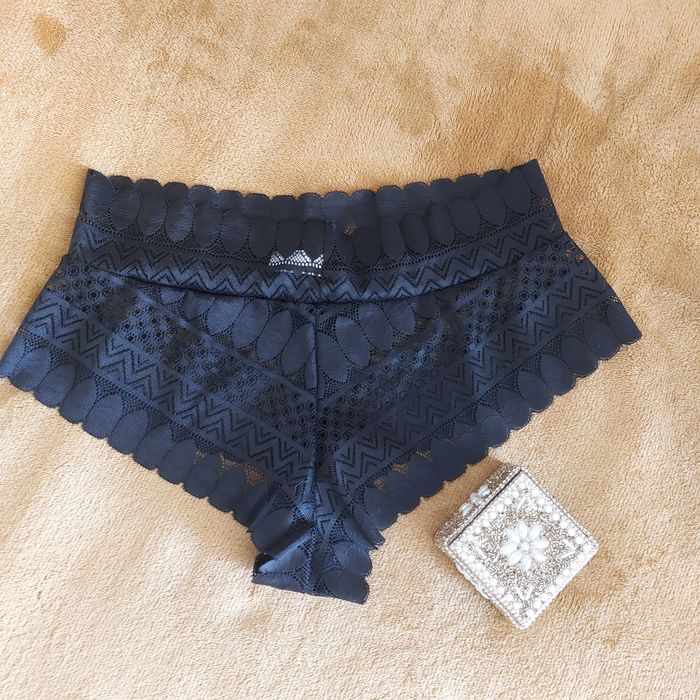 Majtki eleganckie damskie