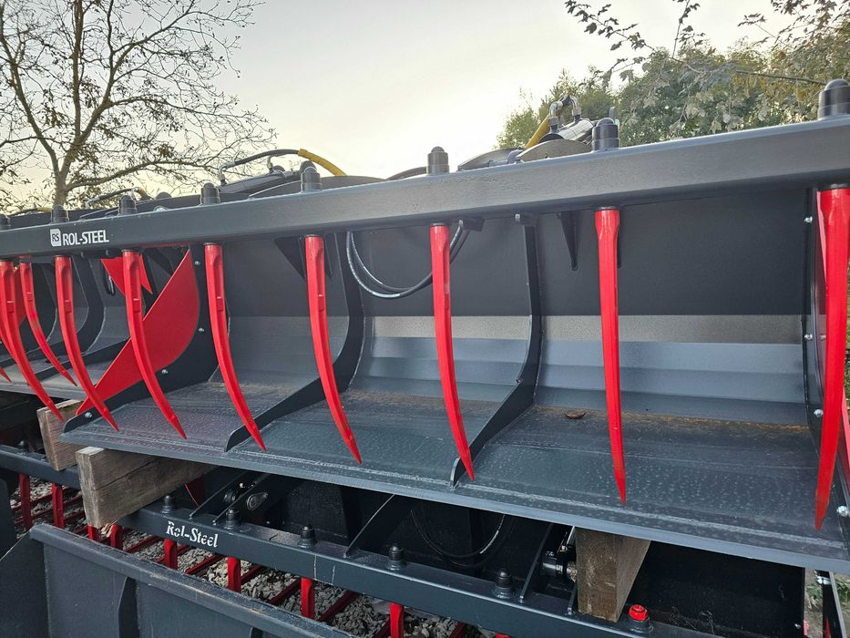 Krokodyl Łyżko-krokodyl Widły do obornika do tura dowóz CAŁA Polska