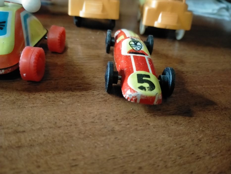 Игрушки СССР, машинки и самолетик