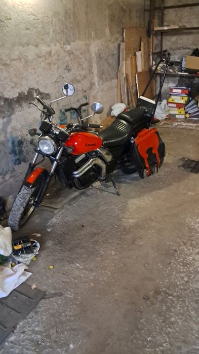 Kawasaki Eliminator 250