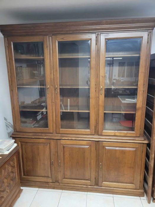 *Oportunidade* Móvel  Vitrine MADEIRA DE CASTANHO / 2 módulos