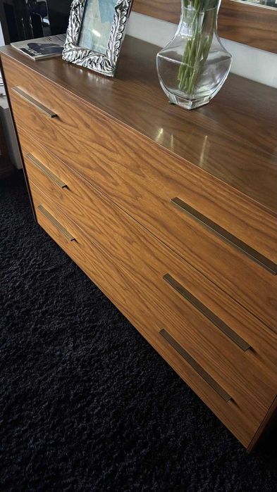 Quarto novo completo