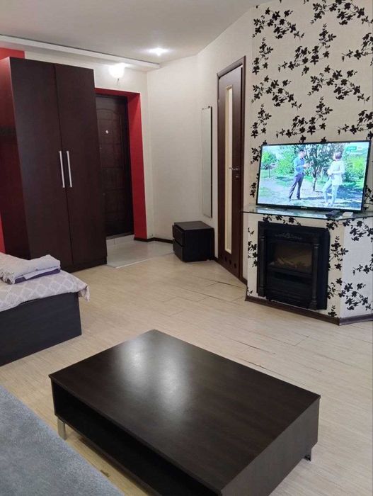 Своё отопление! Центр, уютная полногабаритная 1-ком кв. м.Научная