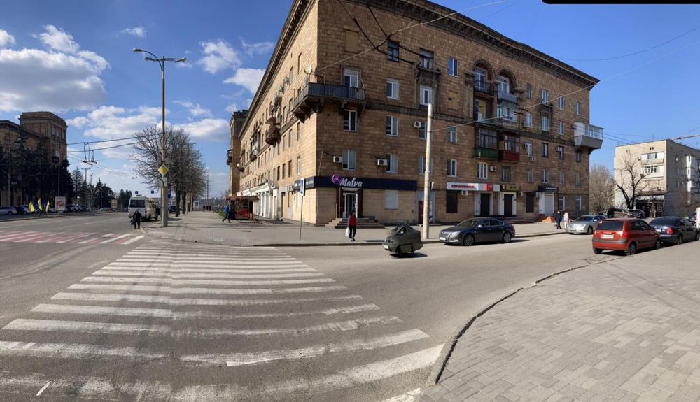 Приміщення на пр. Соборному - 99,3 кв.м.