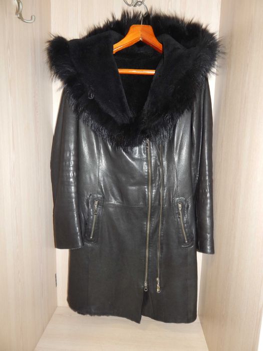 Жіноча дублянка з натуральної шкіри 44 розмір