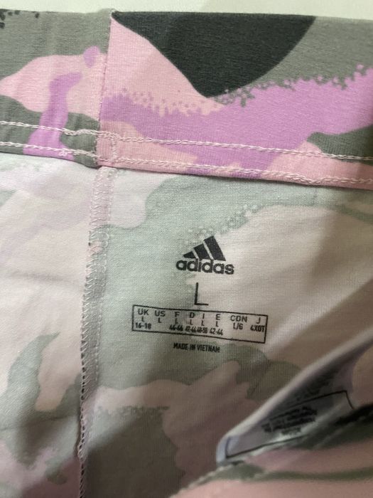 Legginsy Adidas Camo L Nowe