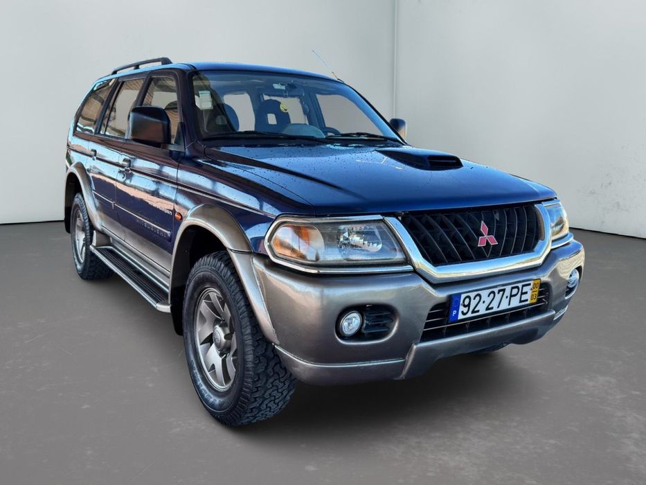 Mitsubishi Pajero Sport 2.5 TD GLS
