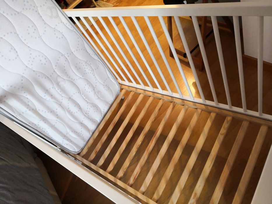 Berço e colchão bebé zippy bom estado