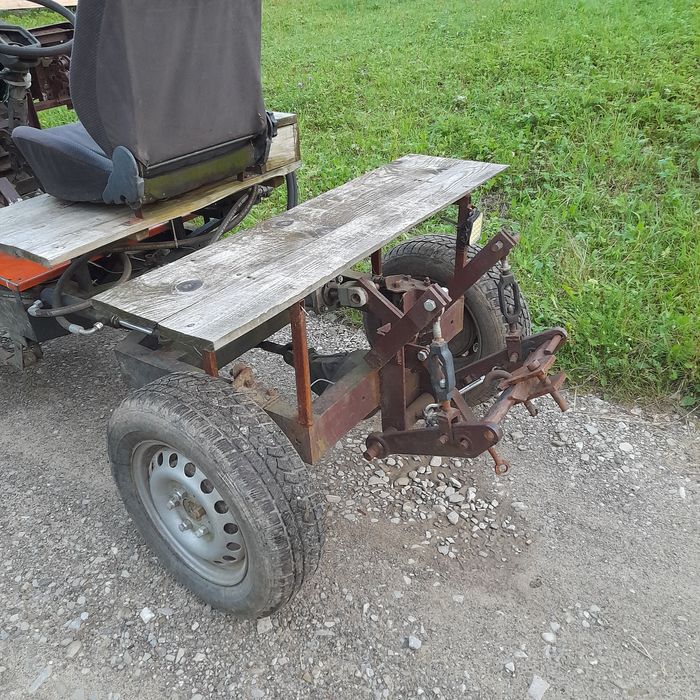 Продам тракторець