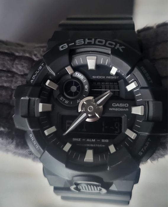 Casio G-Shock GA-700