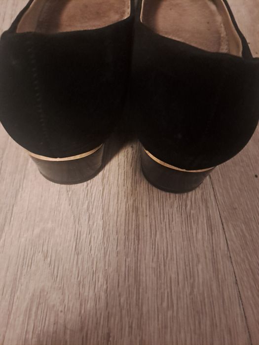 Oddam za darmo buty damskie