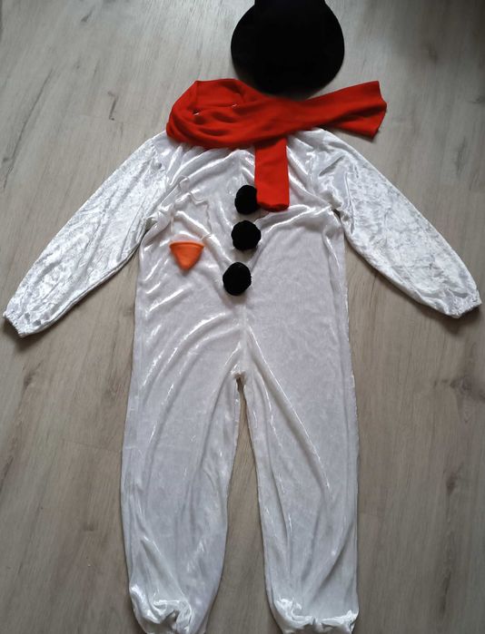 Маскарадные и новогодние костюмы снеговика, нового года  Прокат. Киев