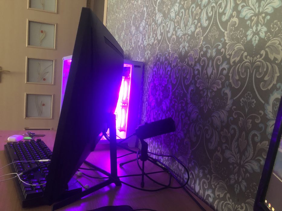 Ігровий монітор 120гц