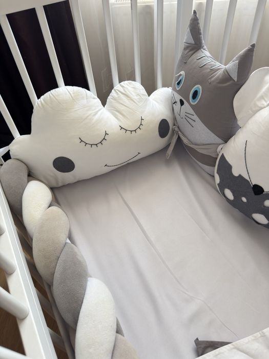 Дитяче ліжко з маятником