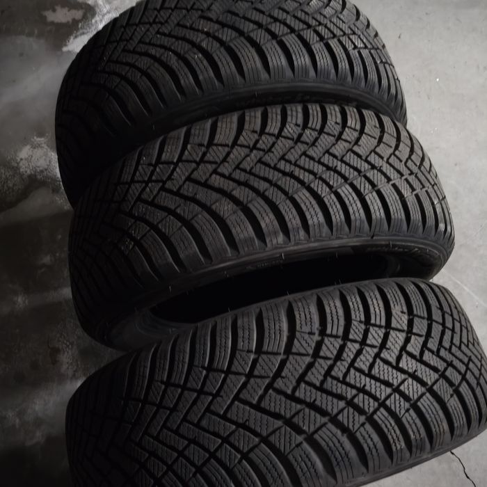 Opony zimowe hankook rs3 205.55.16  jak nowe