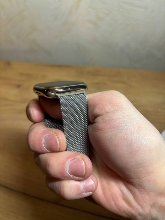 Apple Watch Series 8 45mm Gold Stainless Steel Case в гарному стані