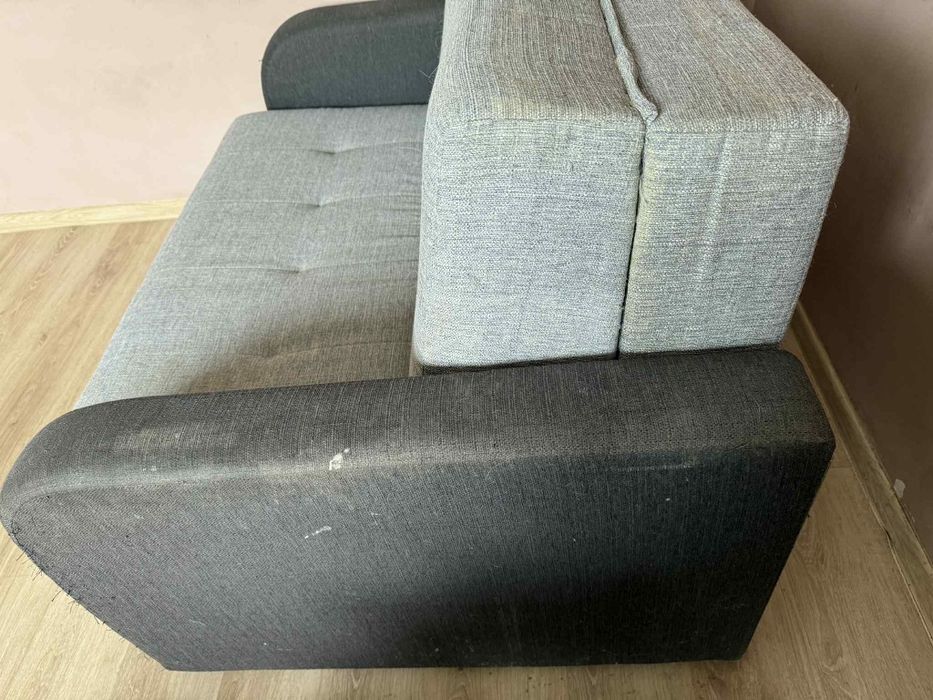 Sofa dwuosobowa szara