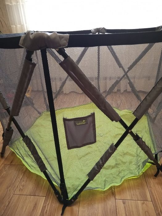 Манеж якісний  металевий