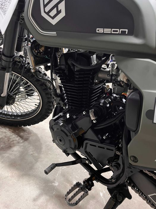 Мотоцикл GEON ROCKSTER 250 (SOHC 17/17 Off-Road)