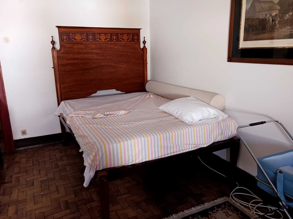 Cama Casal estilo D.Maria
