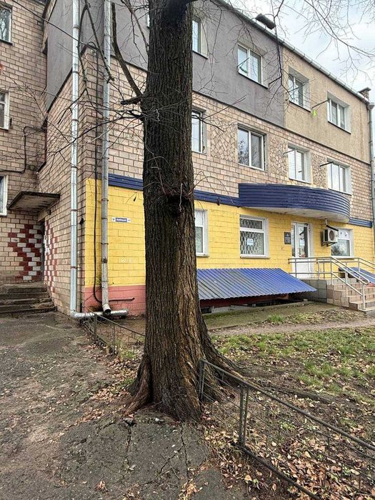 Продаж однокімнатної квартири на вул. Любечська