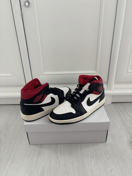 Nike Air Jordan 1 Mid Gym Red Panda 43 sneakers streetwear